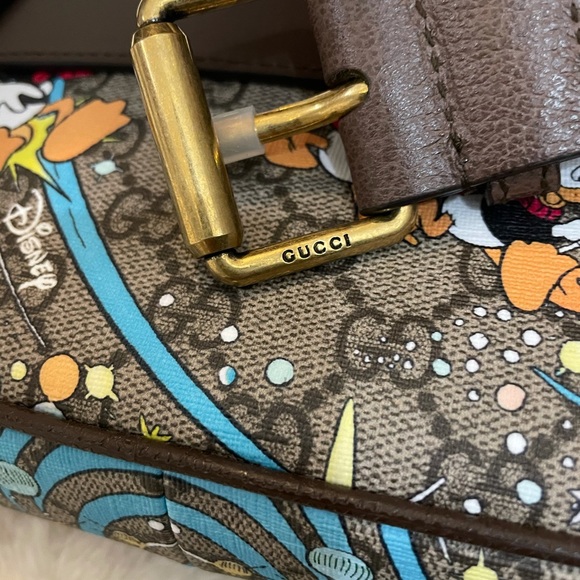 Gucci x Disney Donald Duck GG Print Belt Bag - Picture 8 of 13